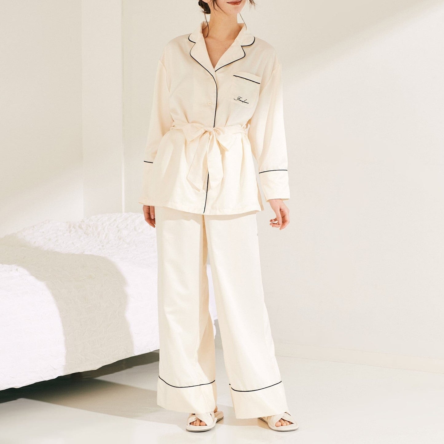 Hyaluronan Logo Pajama Ivory